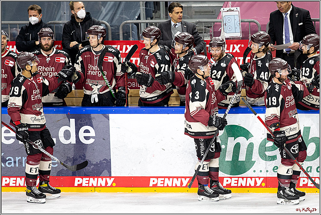 PENNY DEL;  Koelner Haie - Schwenninger Wild Wings; Koeln, 21.03.2021